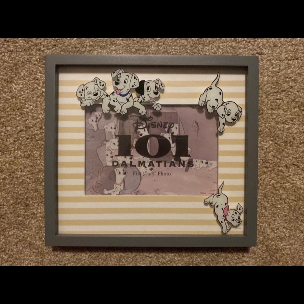 Disney 101 Dalmatians Puppies 5x7 Matted Glass Photo Picture Frame Table Wall